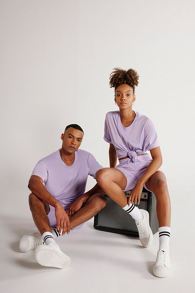 AC&Co / Altınyıldız Classics Unisex lila oversize, volný střih s výstřihem, 100% bavlna