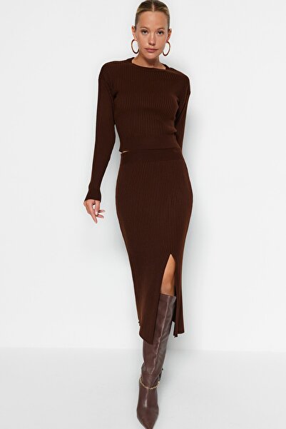 Trendyol Collection Barna Crop kötöttáru szett - alsó és felső készlet TWOAW23AU00240