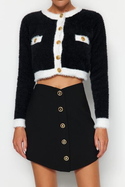 Trendyol Collection Black Super Crop Feather Knitwear Cardigan TWOAW23HI00549