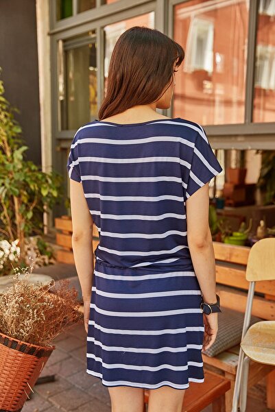 Olalook Női sötétkék csíkos derék csipkeruha ELB-19000475
