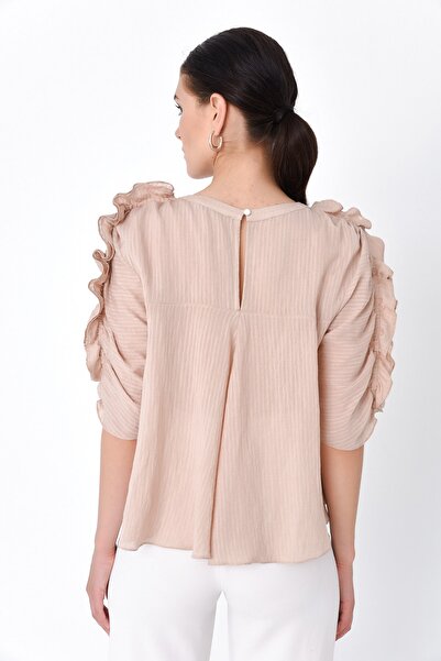 Hanna's by Hanna Darsa Women's Beige Frilly Sleeve Long Sleeve Woven Blouse Hn1871