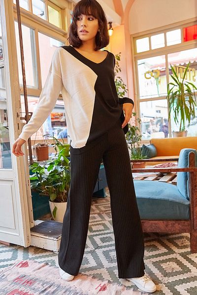 Olalook Women's Black Ribbed Thick Knitwear Pants PNT-19000055