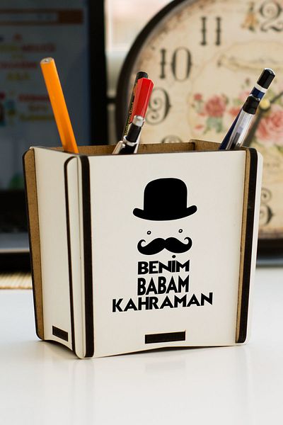Hediyelen My Father Hero Pen Holder