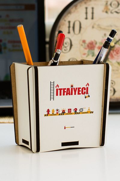 Hediyelen Firefighter Pen Holder