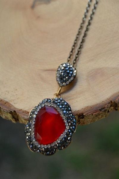 Stoneage Jewellery Handmade Design Ladies Necklace