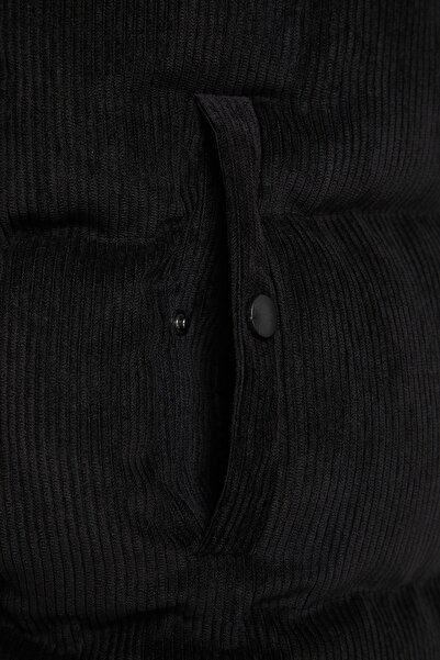 Trendyol Collection Vest - Black - Basic