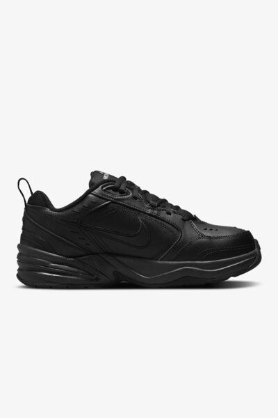 Nike حذاء رياضي للرجال، باللون الأسود