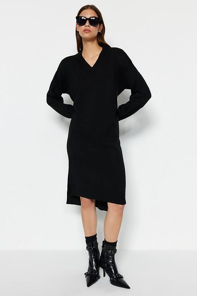 Trendyol Collection Szeroka dopasowana czarna dzianinowa sukienka maxi - Twoaw23El00642