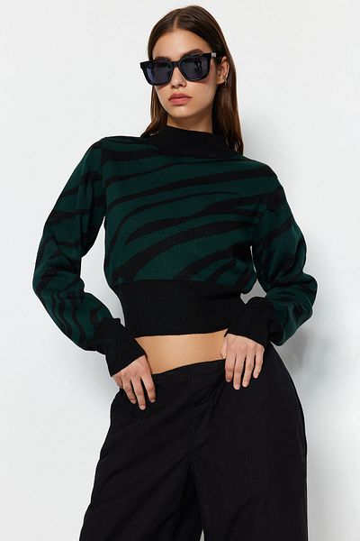 Trendyol Collection Zebra mintás smaragdzöld Crop kötöttáru pulóver - TWOAW21KZ0010