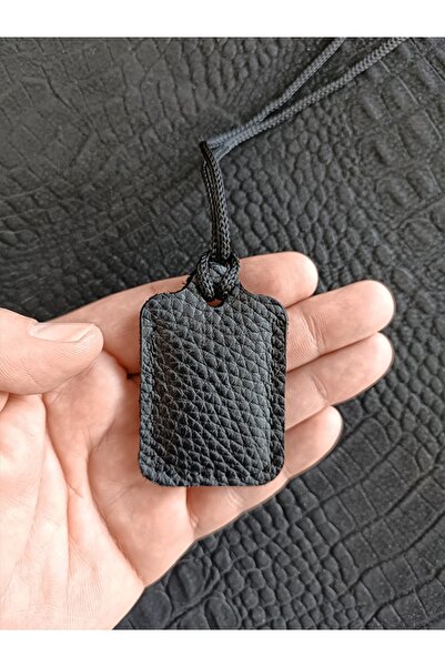 ViP GiFT تميمة صغيرة مربعة الشكل من الجلد الطبيعي