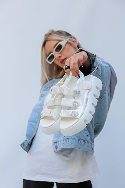 Guja Ashe Hafif Taban Yumuşak Dokulu Kadın Sandalet