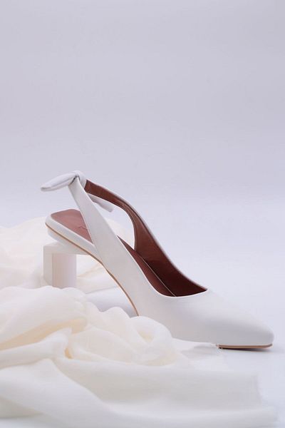 Sister in Love Natasha Design scurt Toc alb Stiletto pentru femei