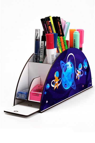 kutuTR Wooden Vip Astronaut And Space Rainbow Ruled Desktop Pen Holder Organizer Assembled Boxed