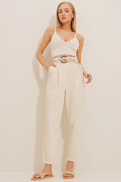 Trend Alaçatı Stili Women's Cream Belted Dart Woven Trousers ALC-X10457