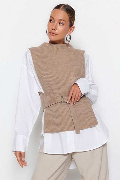 Trendyol Collection Nerzfarbener Strickpullover mit Gürtel TWOAW22BZ0008