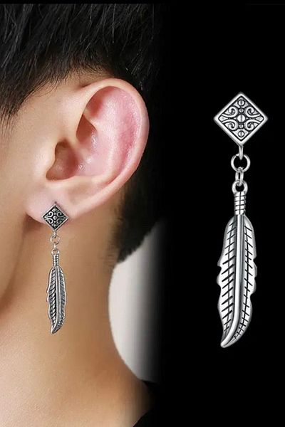 Jaida Moda Unisex Gothic Screw Dangle Feather Steel Earrings