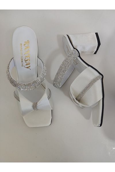 Renasay shose Γυναικεία παπούτσια με λευκό σατέν τακούνι