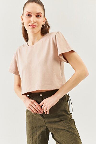 Butikgiz Ανοιχτό καφέ Oversize Άνετο 100% βαμβακερό χτενισμένο μπλουζάκι με λαιμόκοψη με κοντό μανίκι Basic Crop