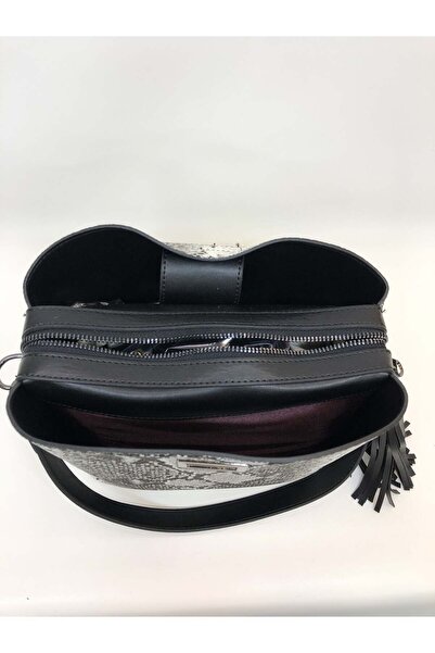 womenacs Black Anaconda Pattern, Can Be Used in Hand and with Shoulder Strap, With Tassel Accessory.
