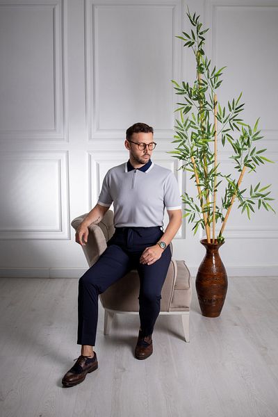 Sarar Tricou gri subțire din tricotaje cu guler polo combinat cu guler