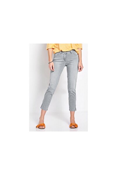 TONI CORE Hosen & šortky