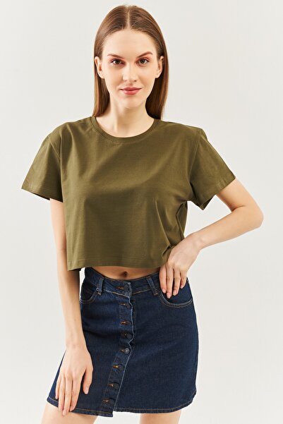 Butikgiz Χακί Oversize Άνετο 100% βαμβακερό χτενισμένο λαιμόκοψη με κοντό μανίκι Basic Crop T-shirt