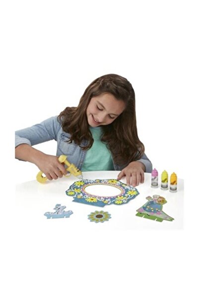 Play Doh Dohvinci Frozen Makyaj Masası Tasarım Seti