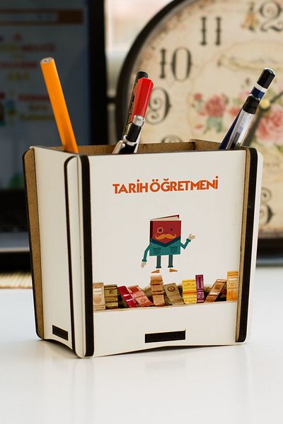 Hediyelen History Teacher Pencil Holder