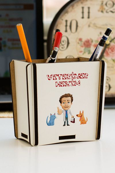 Hediyelen Veterinary Physician Pen Holder