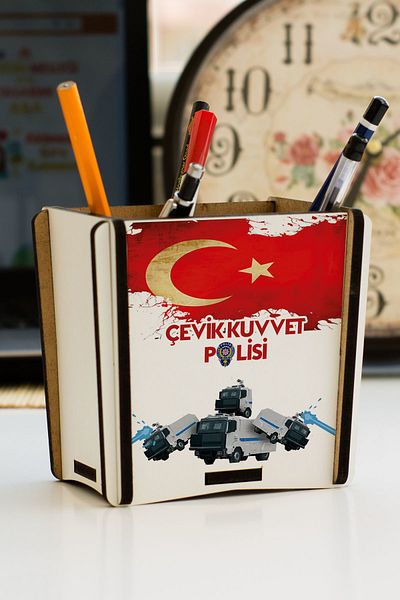 Hediyelen Agile Force Police Themed Pen Holder