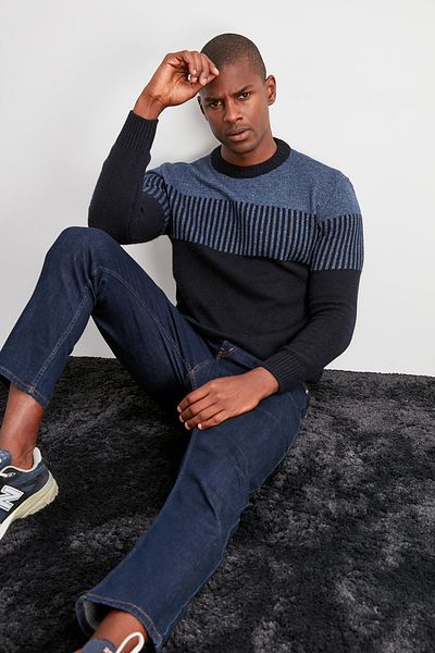 Trendyol Collection Indigo Slim Crew nyakú színes blokk kötöttáru pulóver TMNAW20KZ1503