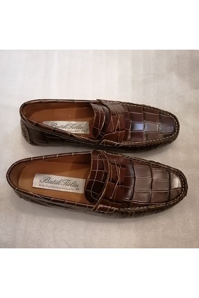 Butik Tülin Leather Brown Crocodile Print Banded Non-Slip Rubber Snap Sole Loafer