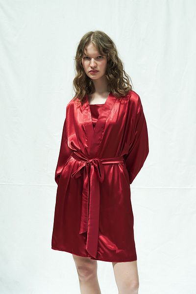 Mita Concept Rochie de toaletă din satin burgundy