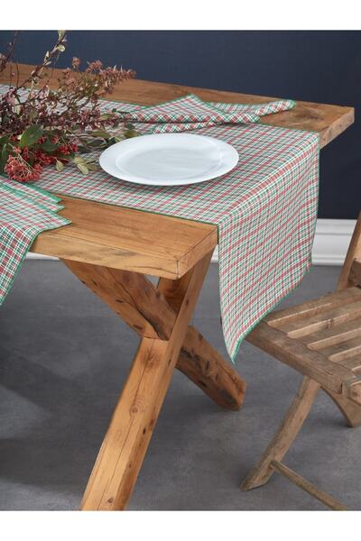 KİRAZHOME New Year Christmas Themed Plaid Pattern Runner Set