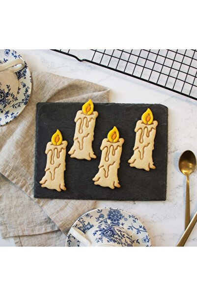 Hobist قالب كوكي منقوش على شكل شمعة