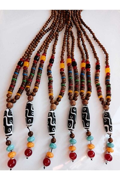 PİRAMİGO Nine Eyes Tibetan String Necklace