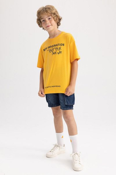 DeFacto Boy's Oversize Fit Crew Neck Printed Short Sleeve T-Shirt