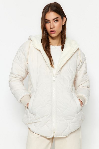 Trendyol Collection Stone Regular Fit Hooded Double Sided Wearable Plush Quilted Puffer Coat Twoaw24Mo00018