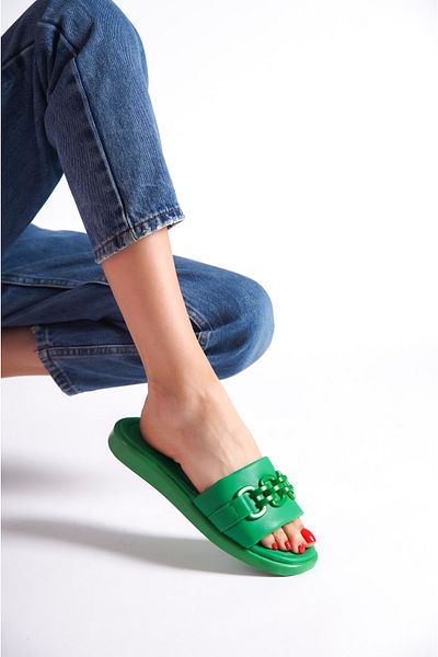 Moda Değirmeni شبشب نسائي بإبزيم سلسلة باللون الأخضر Bg1166-122-0005