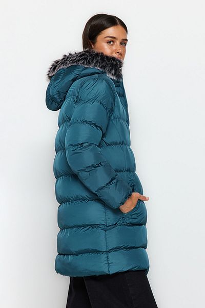 Trendyol Collection Vodoodpudivá kožešinová bunda s kapucí – Benzín Regular Fit Twoaw24Mo00081