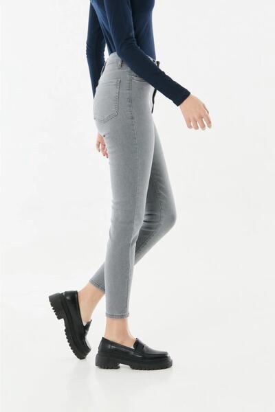 TugsatTasarTekstil Nirvana Сірі джинси-скінні для жінок з вузькими штанинами та підтягуючими джинсами