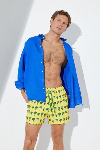 Koton Bedruckte kurze Badeshorts für Herren mit Kaktusmotiv und Spitzentaschen an der Taille 3SAM00054BW
