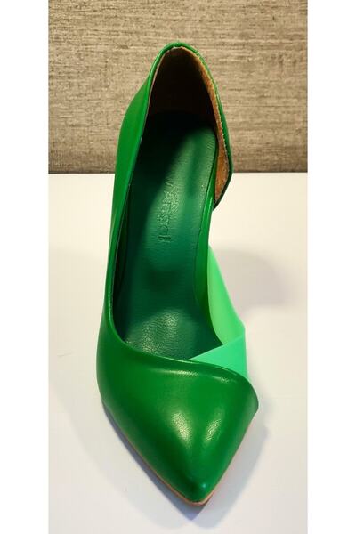 NEW ANGEL Toc verde cu toc stiletto cu detaliu transparent