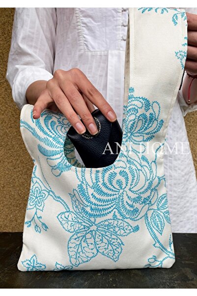 Anı Home Japon Düğümü Bilek Çantası Clutch Beyaz Mavi Çiçek Desenli Duck Kumaş