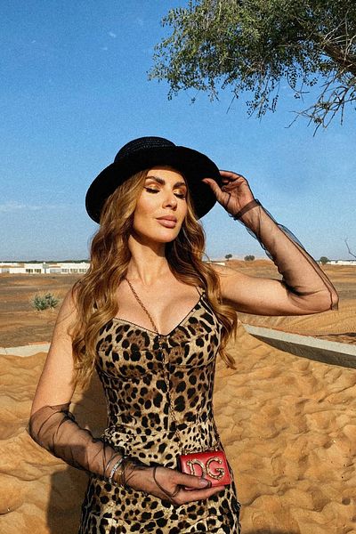 Hayalperest boncuk قفازات زفاف طويلة من التول باللون الأسود