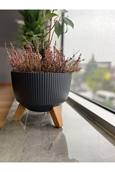 Elif Nostalji Ayaklı Saksı: 24 Cm (5 Litre)