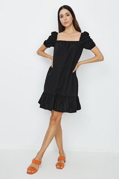 Select Moda Rochie Brode cu mânecă cu balon neagră de damă