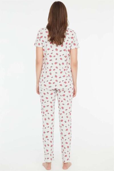 Mod Collection 3863 Çilek Desenli Önden Düğmeli Pijama Takım