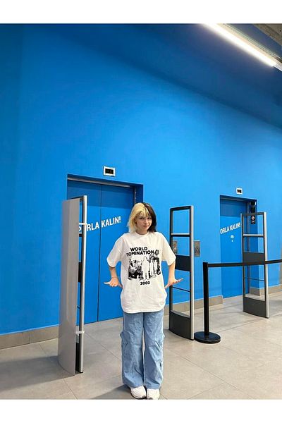 Gofeel World Domination Printed White Oversize T-shirt