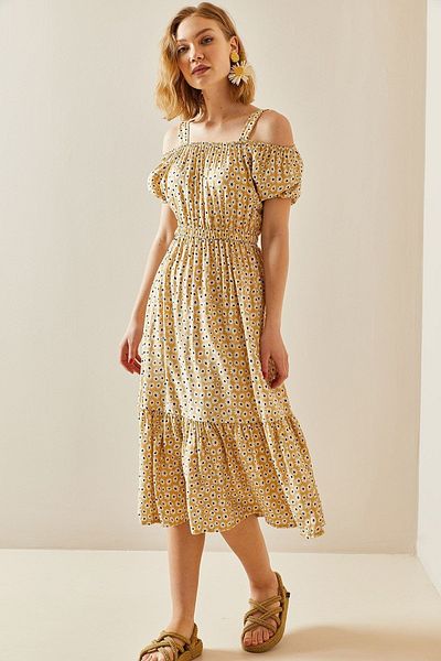 XHAN Beigefarbenes, schulterfreies Kleid mit Blumenmuster 3yxk6-47311-25